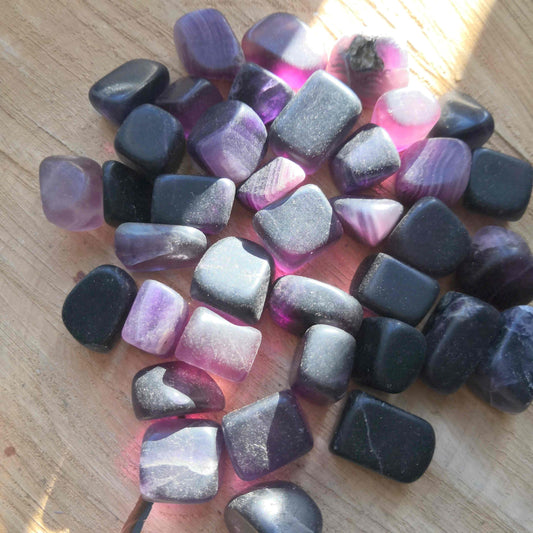 Pierre roulée - Fluorite violette sombre - Méditation