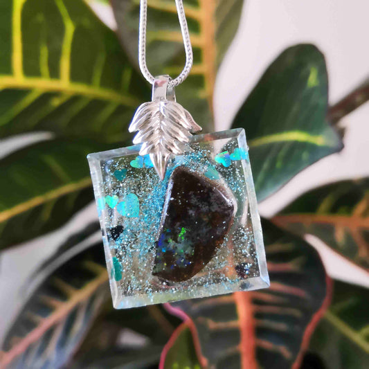 Collier Opale Boulder ~ Créativité (percé par mes soins)