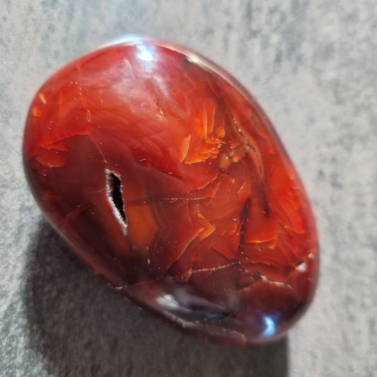 Grand galet - Cornaline - Épanouissement