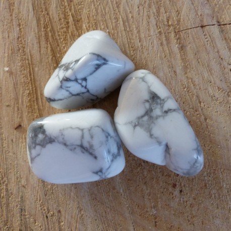 Howlite ~ Equilibre