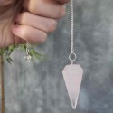 Pendule Triangle en Quartz rose