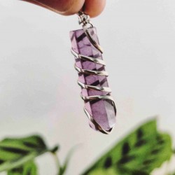 Pendentif Fluorite violette ~ Sagesse