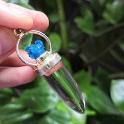 Pendentif de Cavansite ~ Créativité