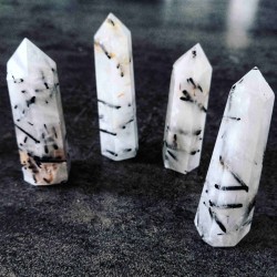 Quartz tourmaline