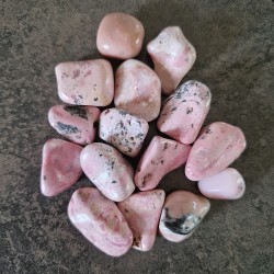 Rhodonite ~ Amour de soi
