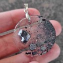Pendentif de Galène et résine - Introspection