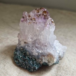 Druse améthyste et cacoxénite ~ Spiritualité