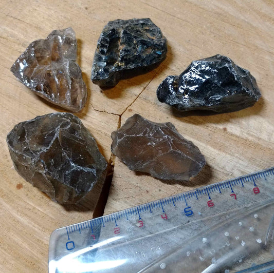 Quartz fumé brut (3-4cm) ~ Ancrage