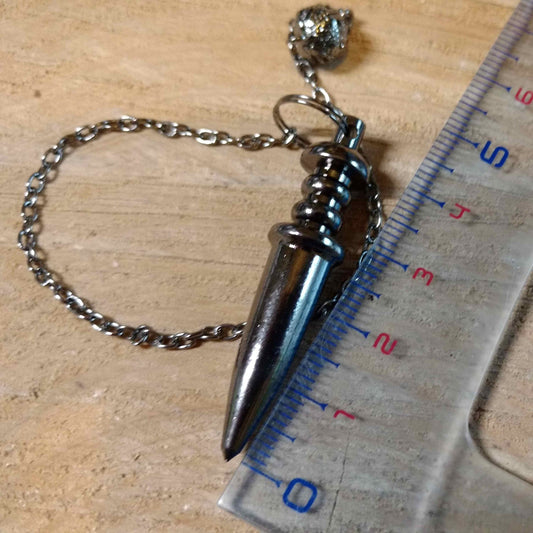Pendule du Nil en laiton noir