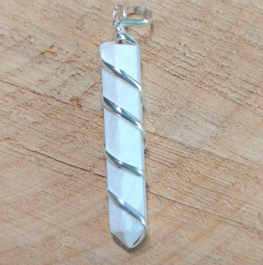Pendentif de Scolecite ~ Sérénité