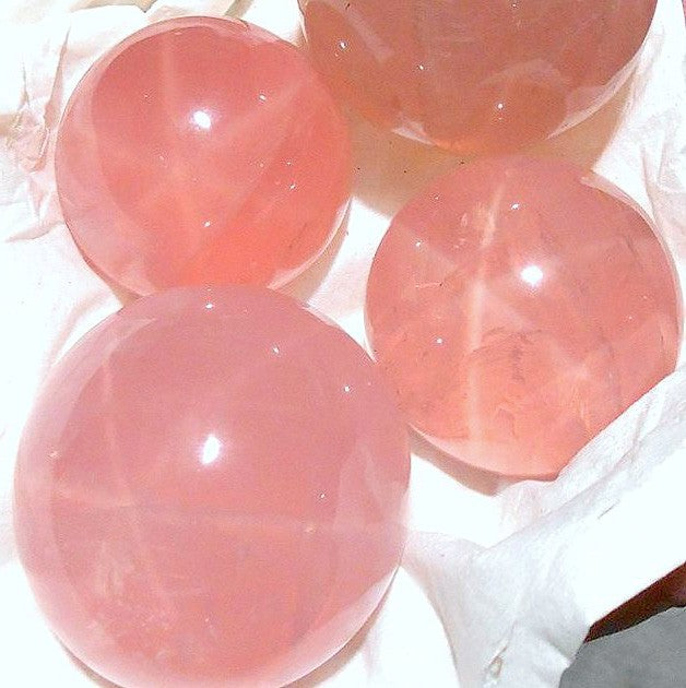 Quartz rose étoilé ~ Guérison émotionnelle