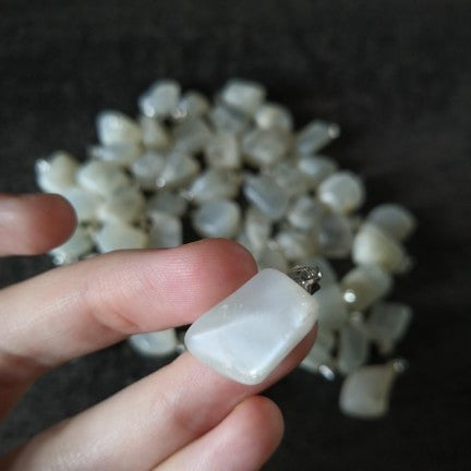 Pendentif Pierre de lune blanche (ag 925) ~ Intuition