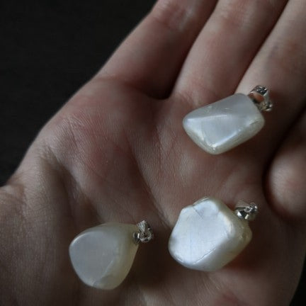 Pendentif Pierre de lune blanche (ag 925) ~ Intuition