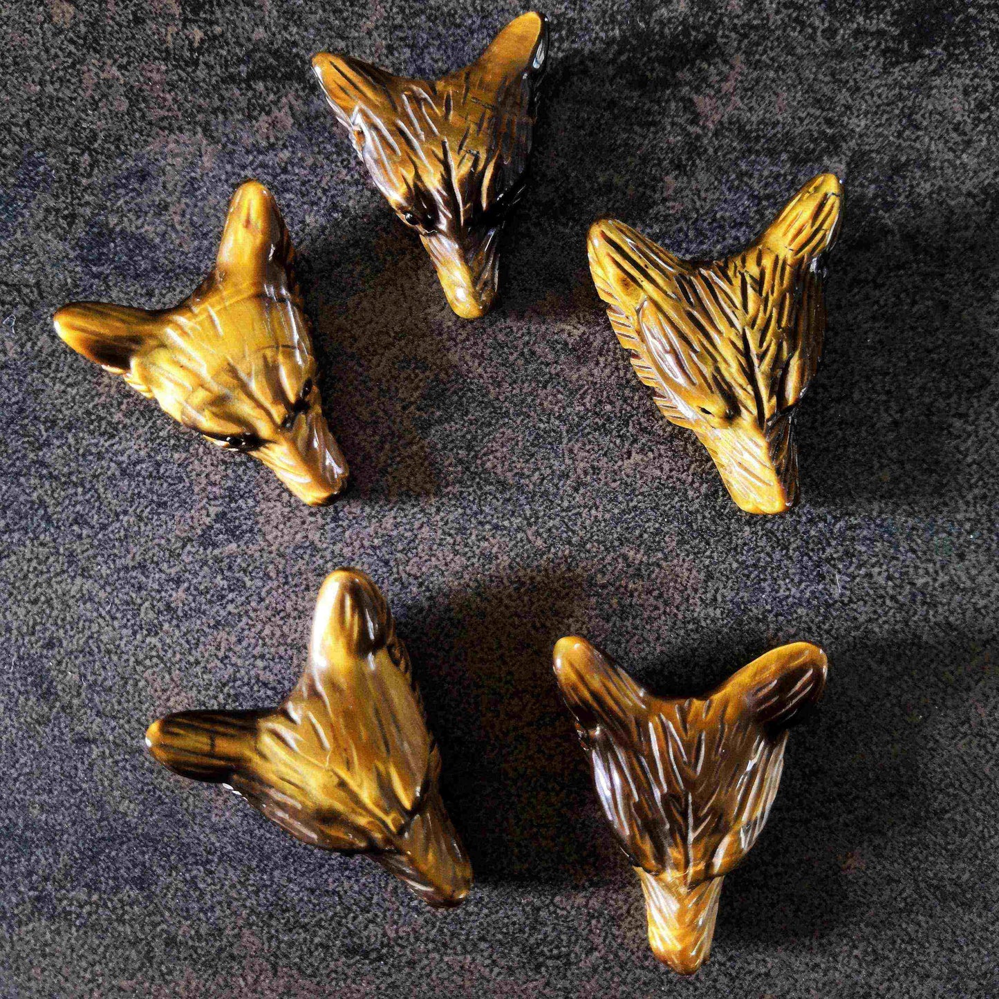 Pendentif loup Oeil de tigre ~ Confiance en soi