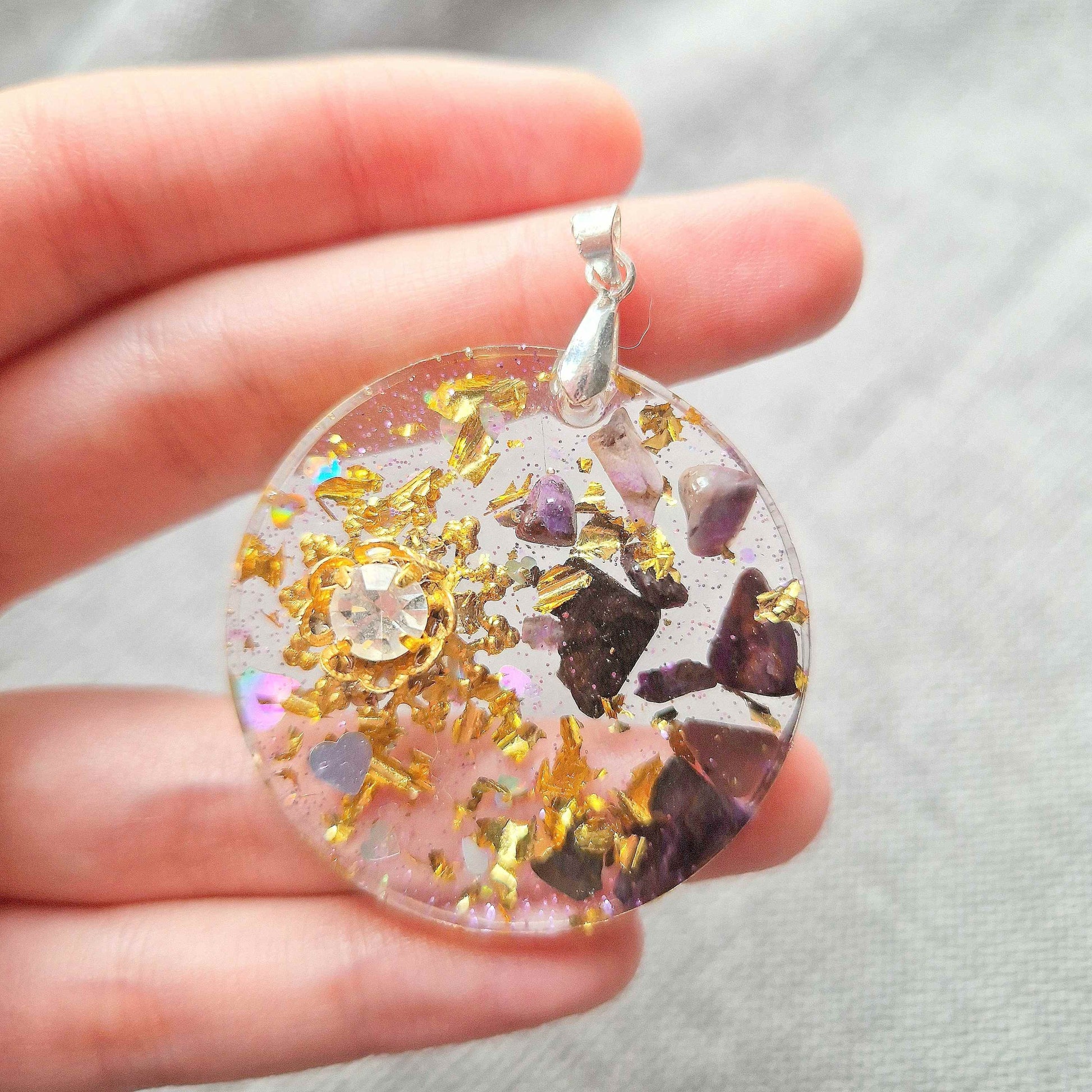 Pendentif de Sugilite ~ Chemin de vie